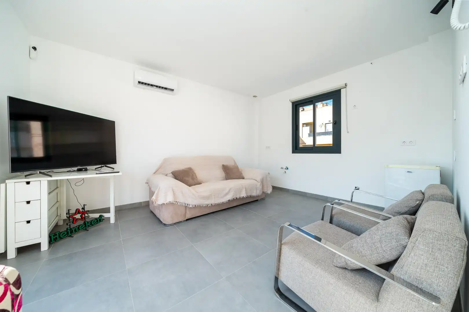 Wohnzimmer von Dachboden zum Verkauf in  Palma de Mallorca mit Klimaanlage, Terrasse und Möbliert