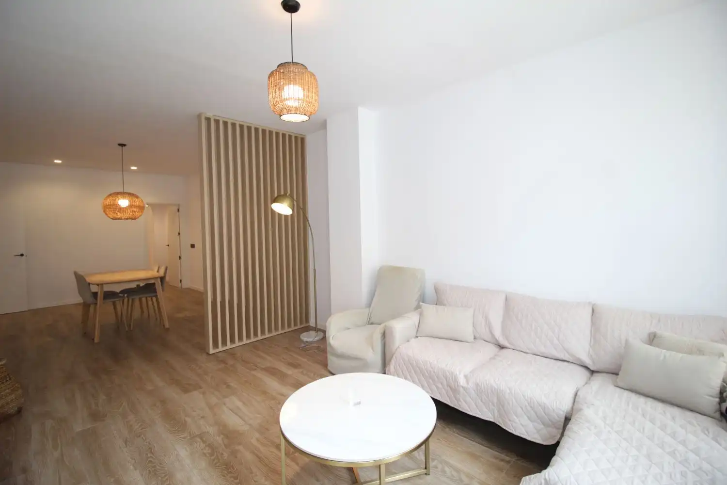 Living room of Flat for sale in Faura  with Air Conditioner, Terrace and Storage room