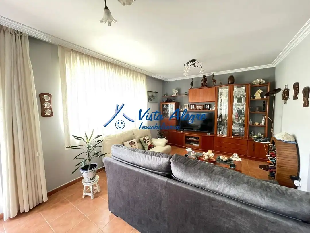 Living room of Detached homes for sale in Anguciana  with Heating, Private garden and Terrace