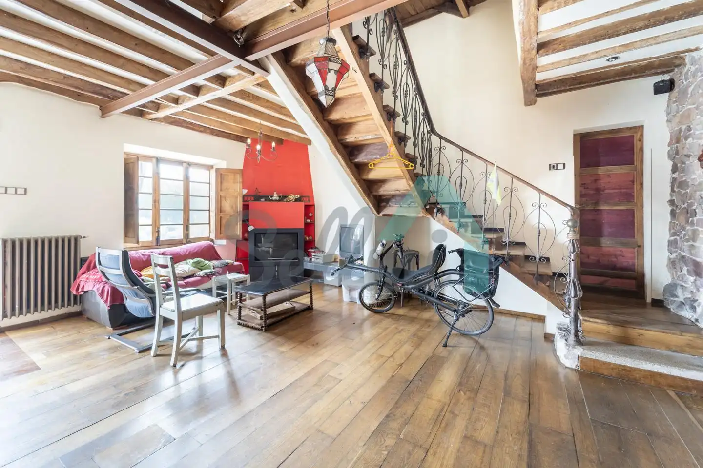 Wohnzimmer von Einfamilien-Reihenhaus zum Verkauf in Carreño mit Heizung, Privatgarten und Parkett