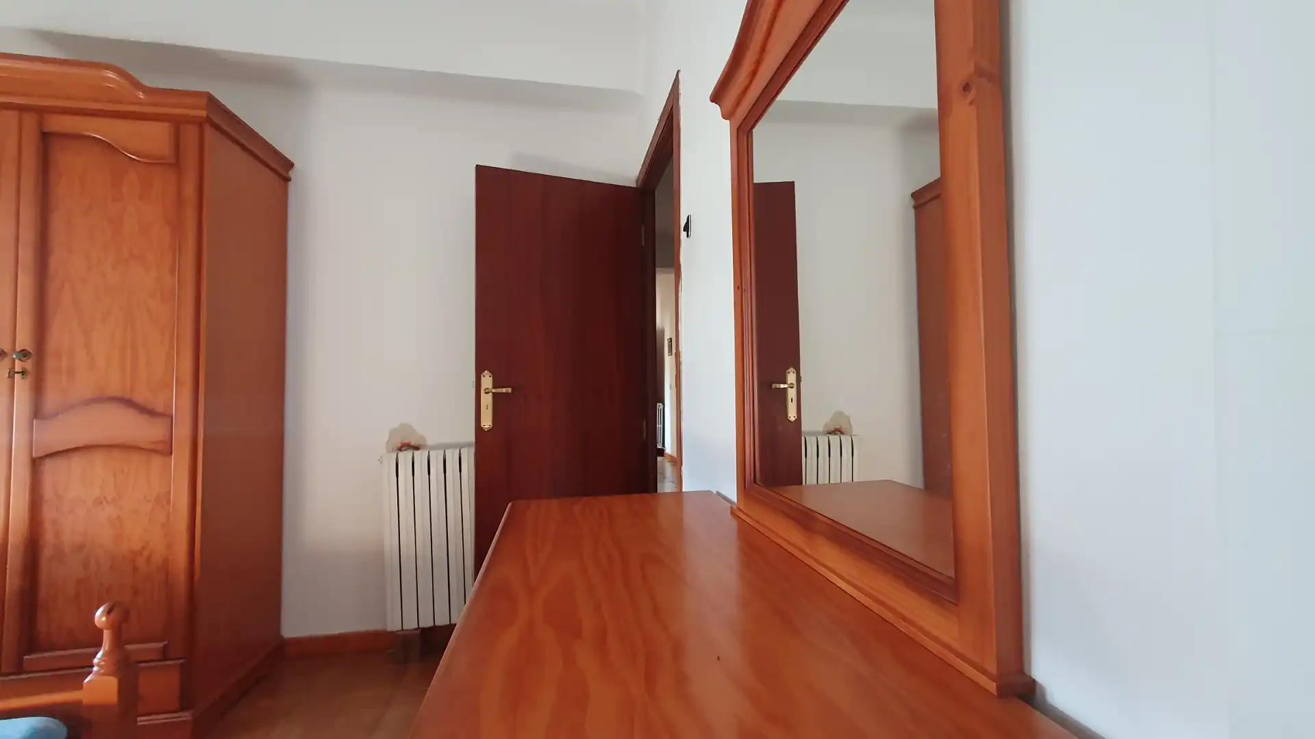 Dormitori de Casa o xalet en venda en Vega de Espinareda amb Calefacció, Jardí privat i Terrassa