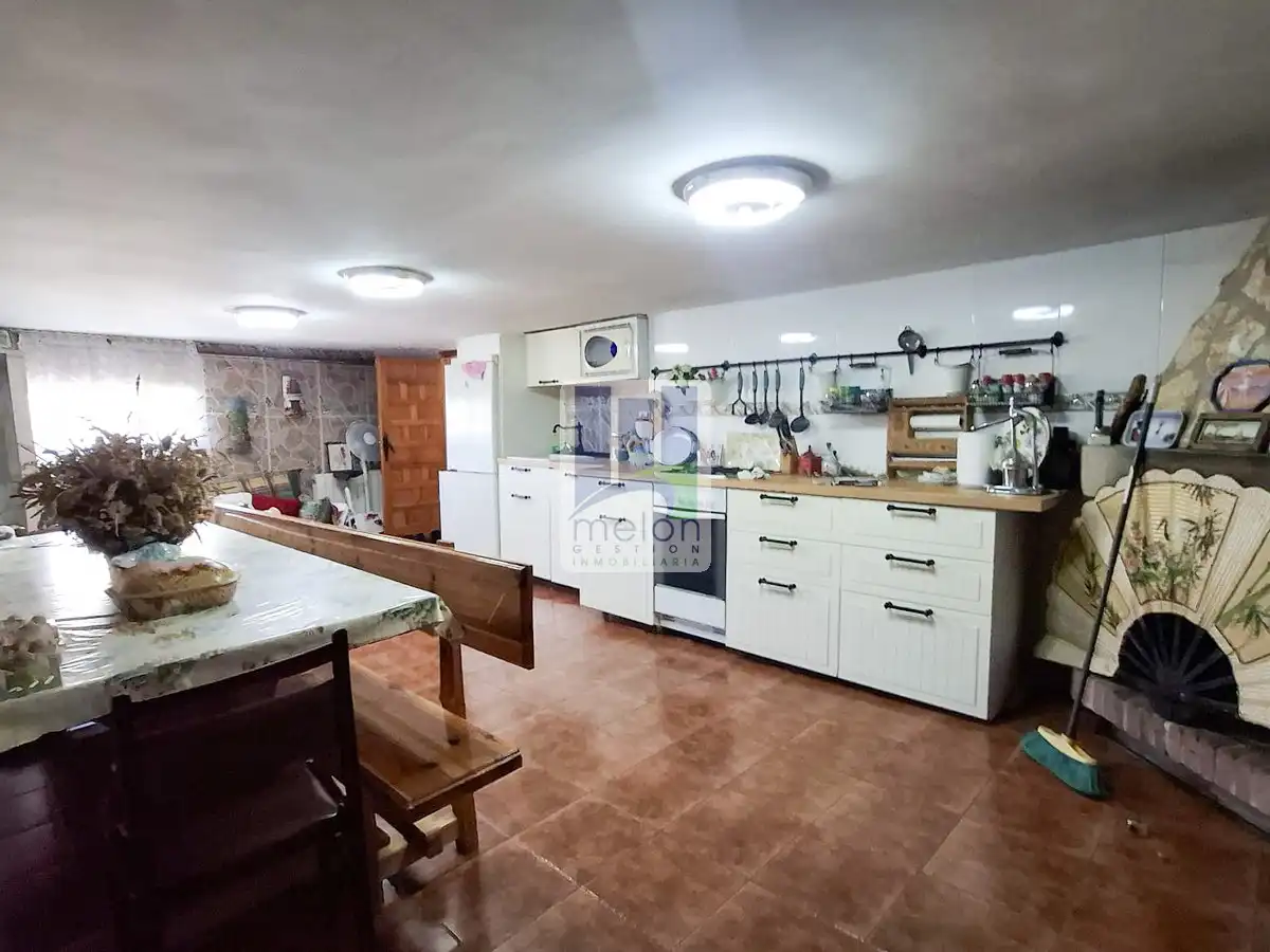 Kitchen of Houses for sale in Carcedo de Burgos  with Storage room