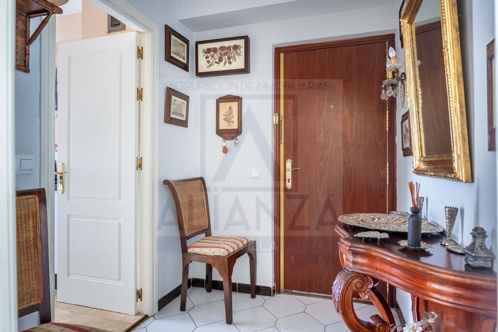 Flat for sale in Camas  with Terrace, Balcony and Community pool