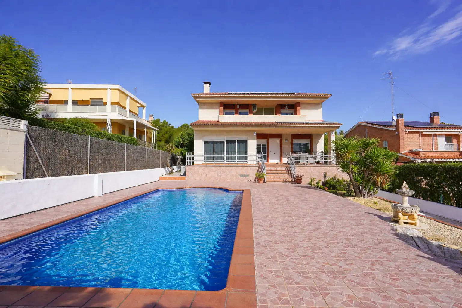 Vista exterior de Casa o xalet en venda en Tarragona amb Aire condicionat, Calefacció i Jardí privat