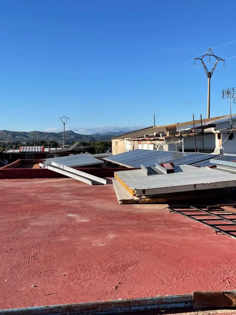Exterior view of Houses for sale in Pedralba  with Air Conditioner, Swimming Pool and Alarm