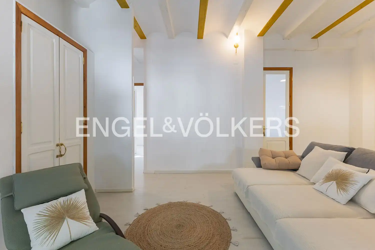 Sala d'estar de Pis de lloguer en Valencia amb Aire condicionat, Calefacció i Terrassa