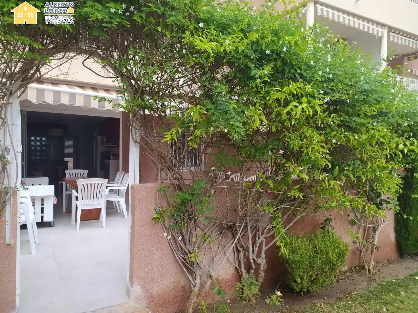 Jardí de Planta baixa de lloguer en Elche / Elx amb Aire condicionat, Terrassa i Moblat