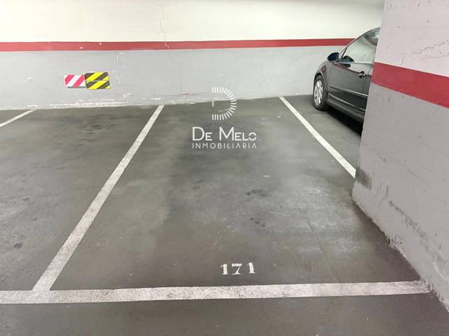 Garaje en Alquiler en Via Augusta, 251 en Sant Gervasi- Galvany