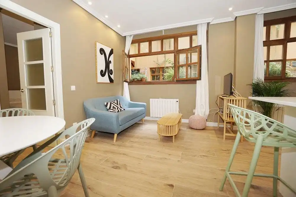 Flat for rent in Calle Bola, 2, Palacio