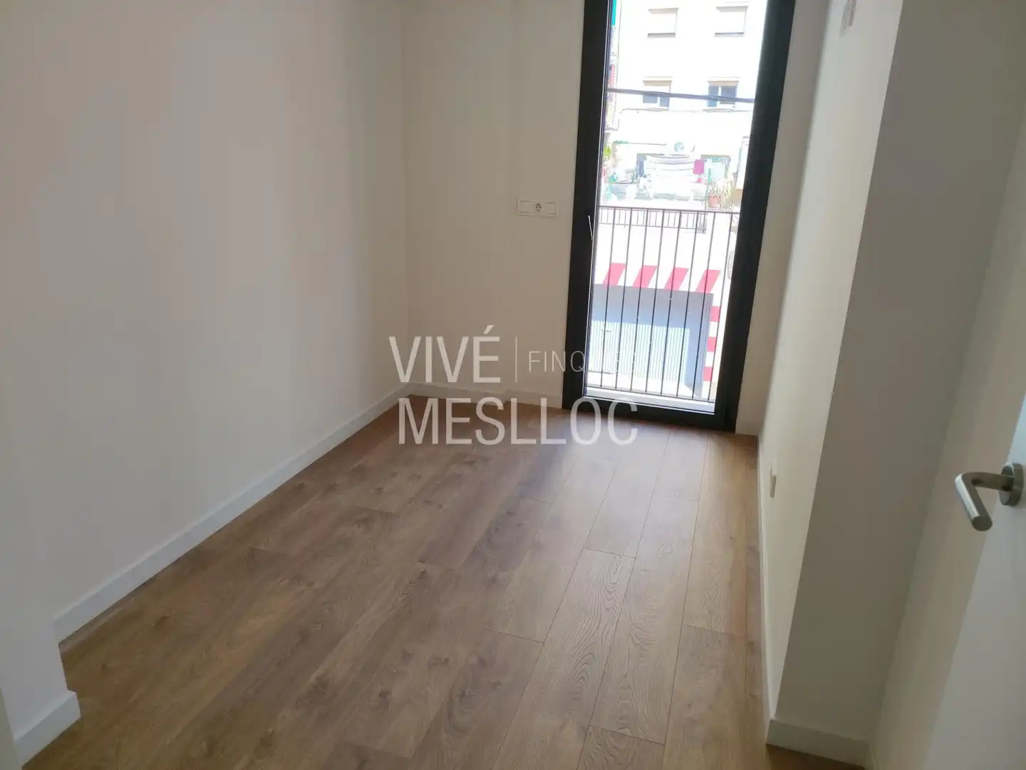 Habitación de Apartamento en venta en El Masnou con Aire acondicionado, Calefacción y Terraza
