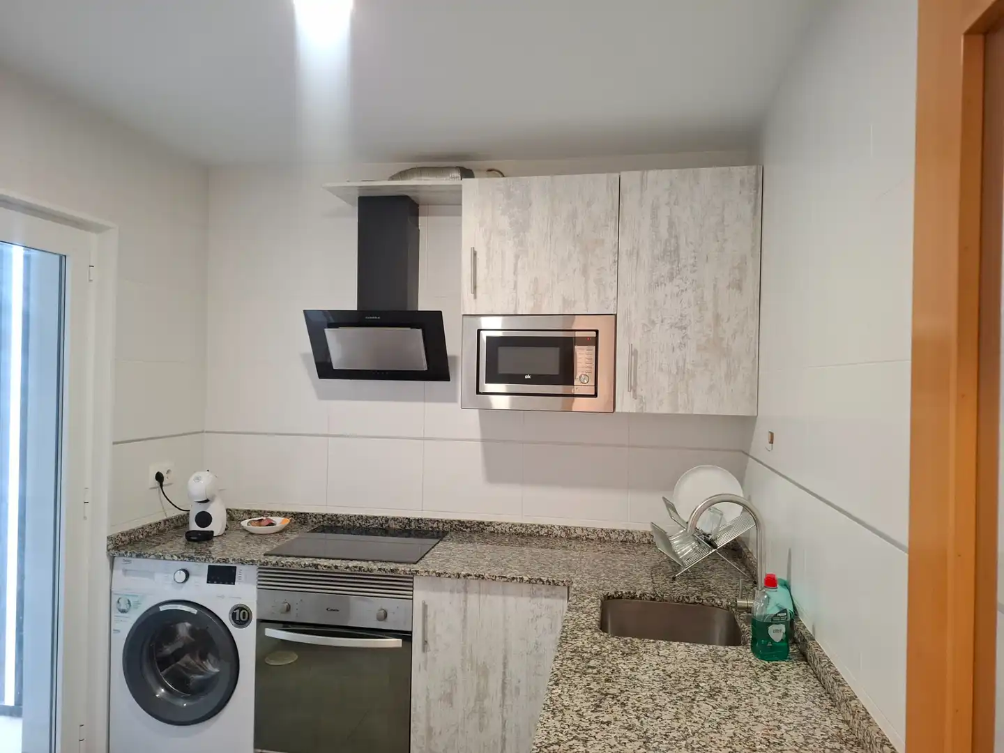 Cocina de Piso en venta en Viveiro con Terraza, Amueblado y Piscina comunitaria