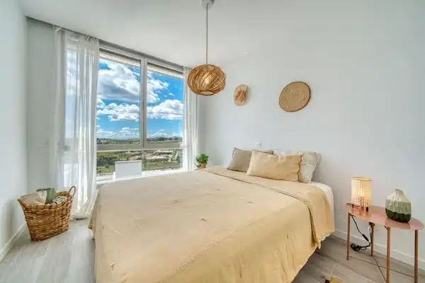 Chalet con terraza en venta en Camino Alberdina 110, imagen 16