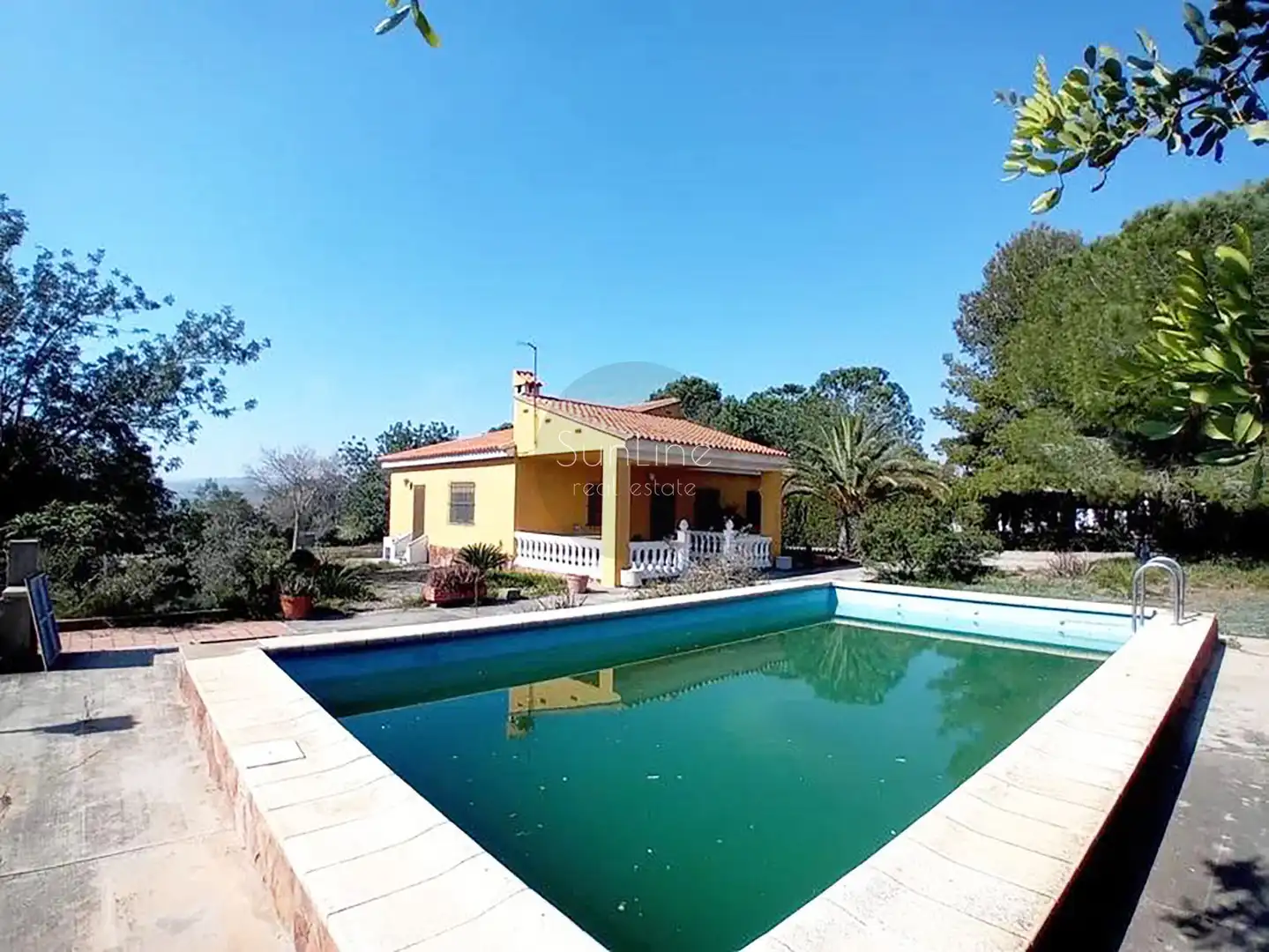 Piscina de Casa o chalet en venta en Chiva con Aire acondicionado, Jardín privado y Trastero