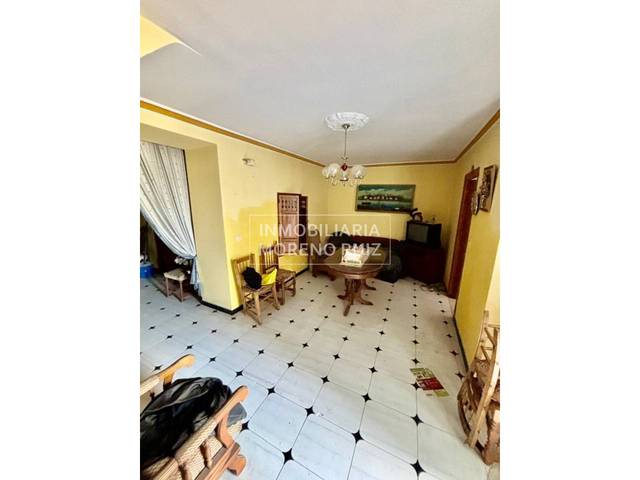 Casa-chalet en Venta en Luque