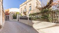 Vista exterior de Casa o xalet en venda en Vilassar de Dalt amb Aire condicionat, Calefacció i Jardí privat