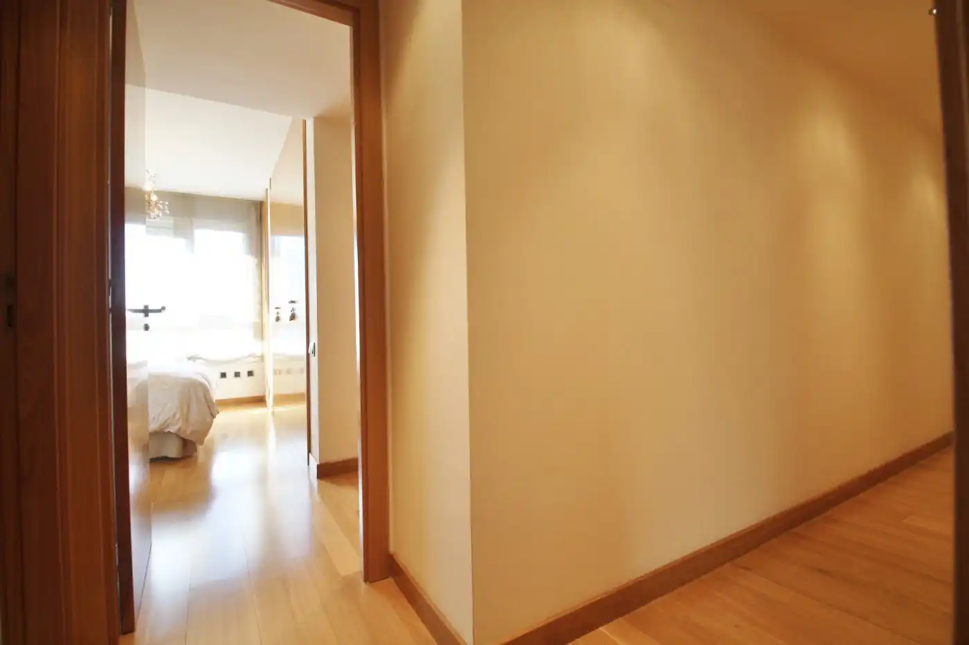 Wohnung zum Verkauf in Alicante / Alacant mit Klimaanlage, Terrasse und Möbliert