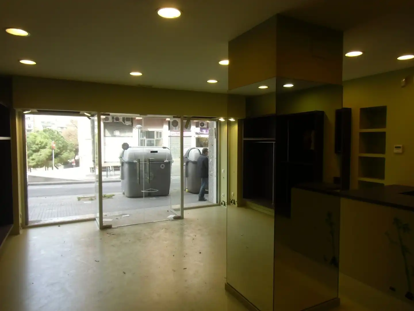 Local en venta en Santa Coloma de Gramenet con Aire acondicionado