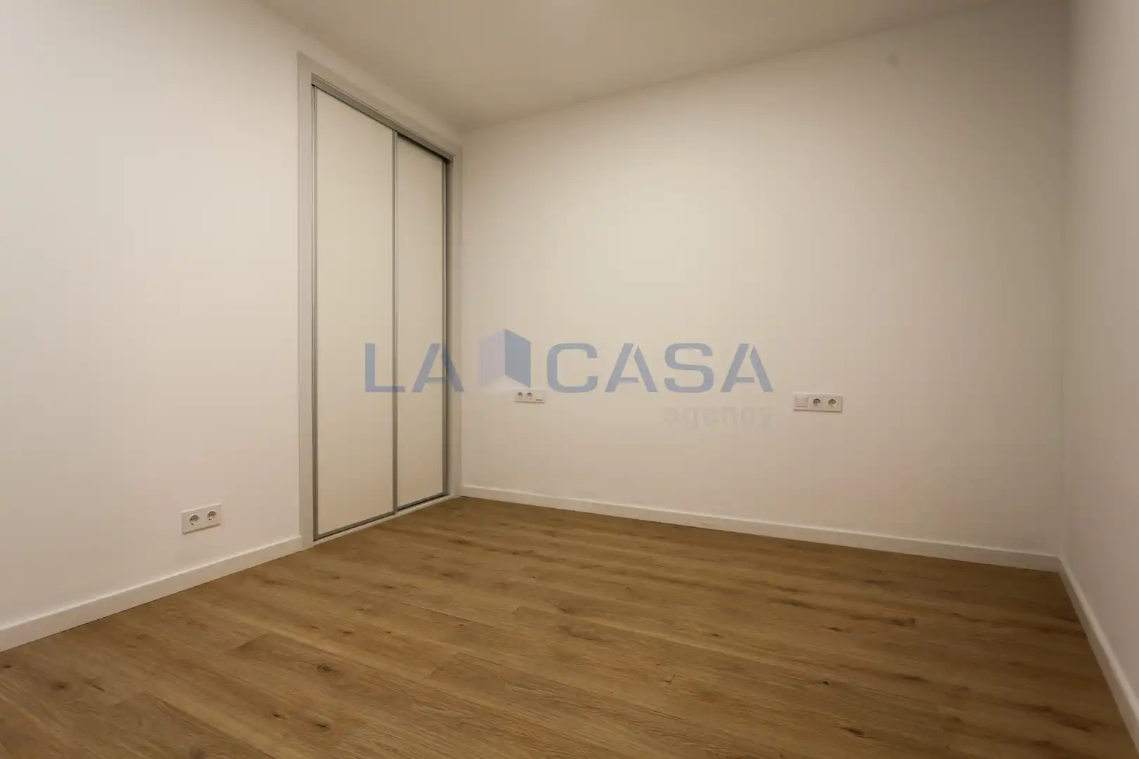 Local en venta en L'Hospitalet de Llobregat
