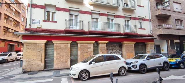 Local comercial en Venta en Calle de Tomás Zumalacárregui, 18 en Paseo Sagasta
