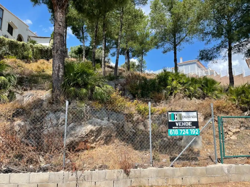 Residential for sale in Avenida Montemolino, Pueblo