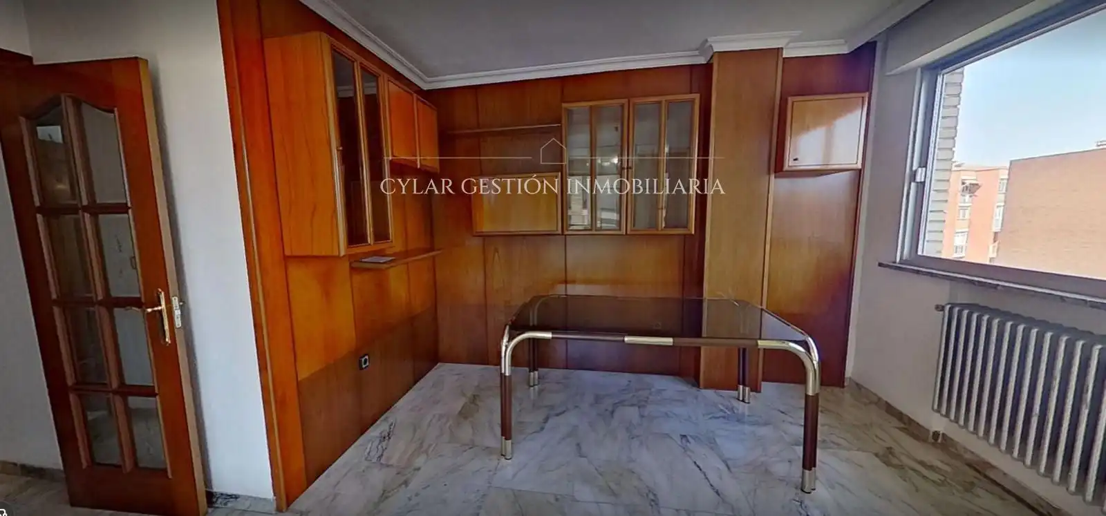 Piso en venta en Salamanca con Calefacción, Terraza y Piscina