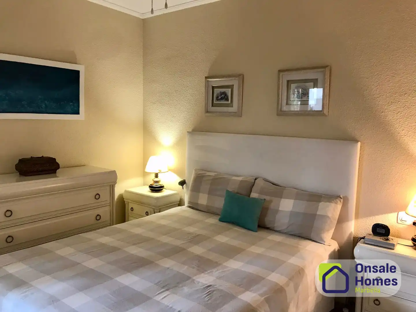 Habitación de Piso en venta en Marbella con Aire acondicionado, Terraza y Trastero