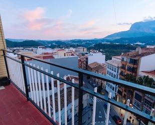 Außenansicht von Wohnungen zum verkauf in Callosa d'En Sarrià mit Terrasse