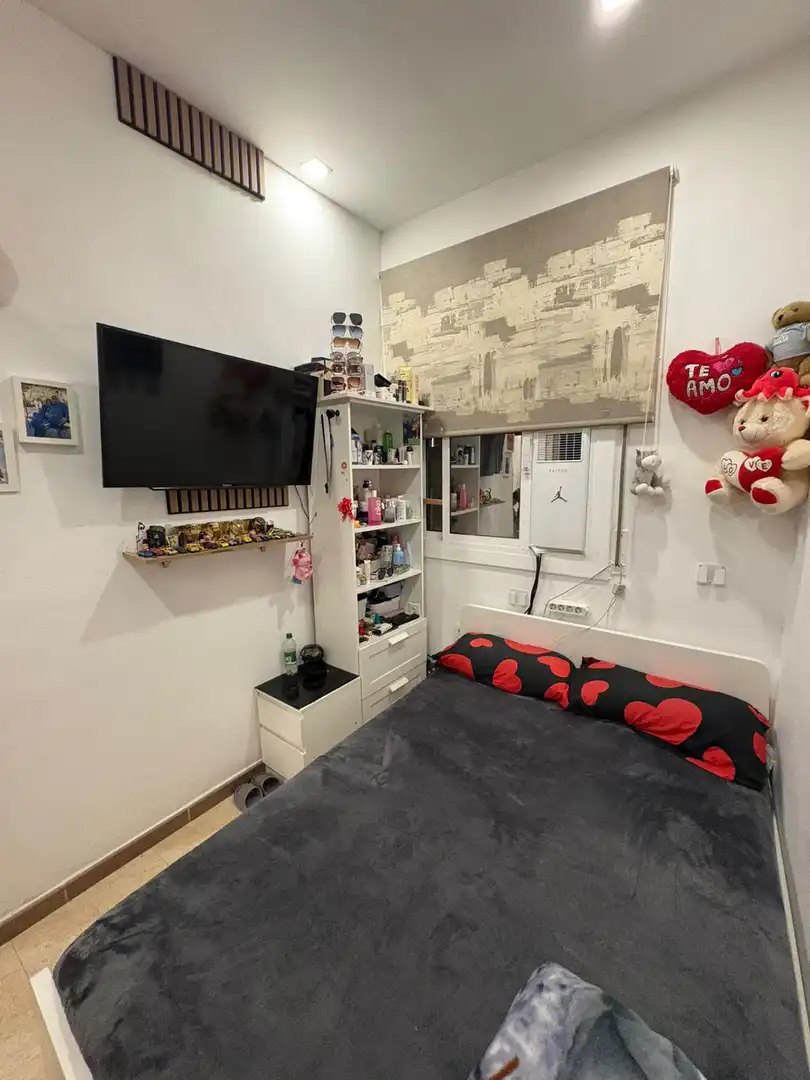 Schlafzimmer von Erdgeschoss zum Verkauf in L'Hospitalet de Llobregat