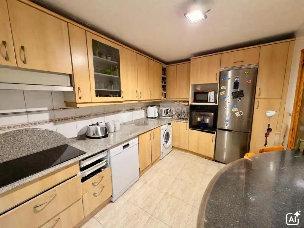 Casa adosada en venta en Villanueva de la Torre