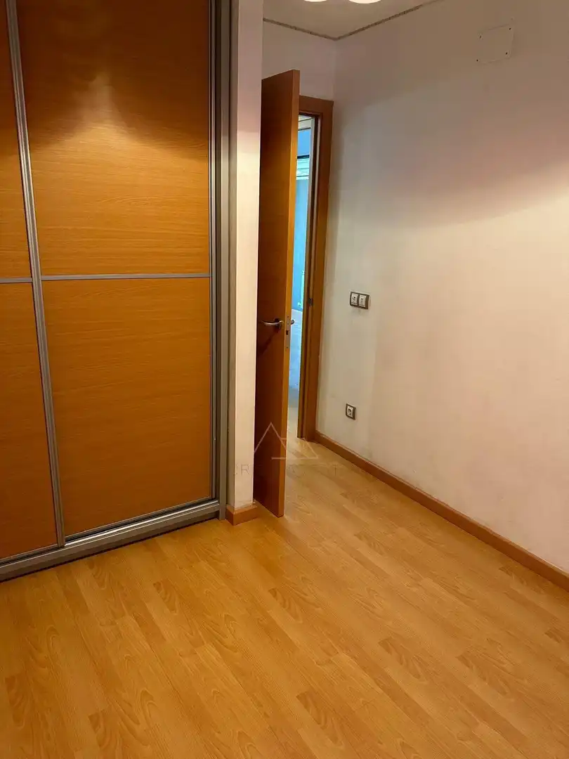 Maisonette zum Verkauf in Alpicat mit Klimaanlage und Schwimmbad
