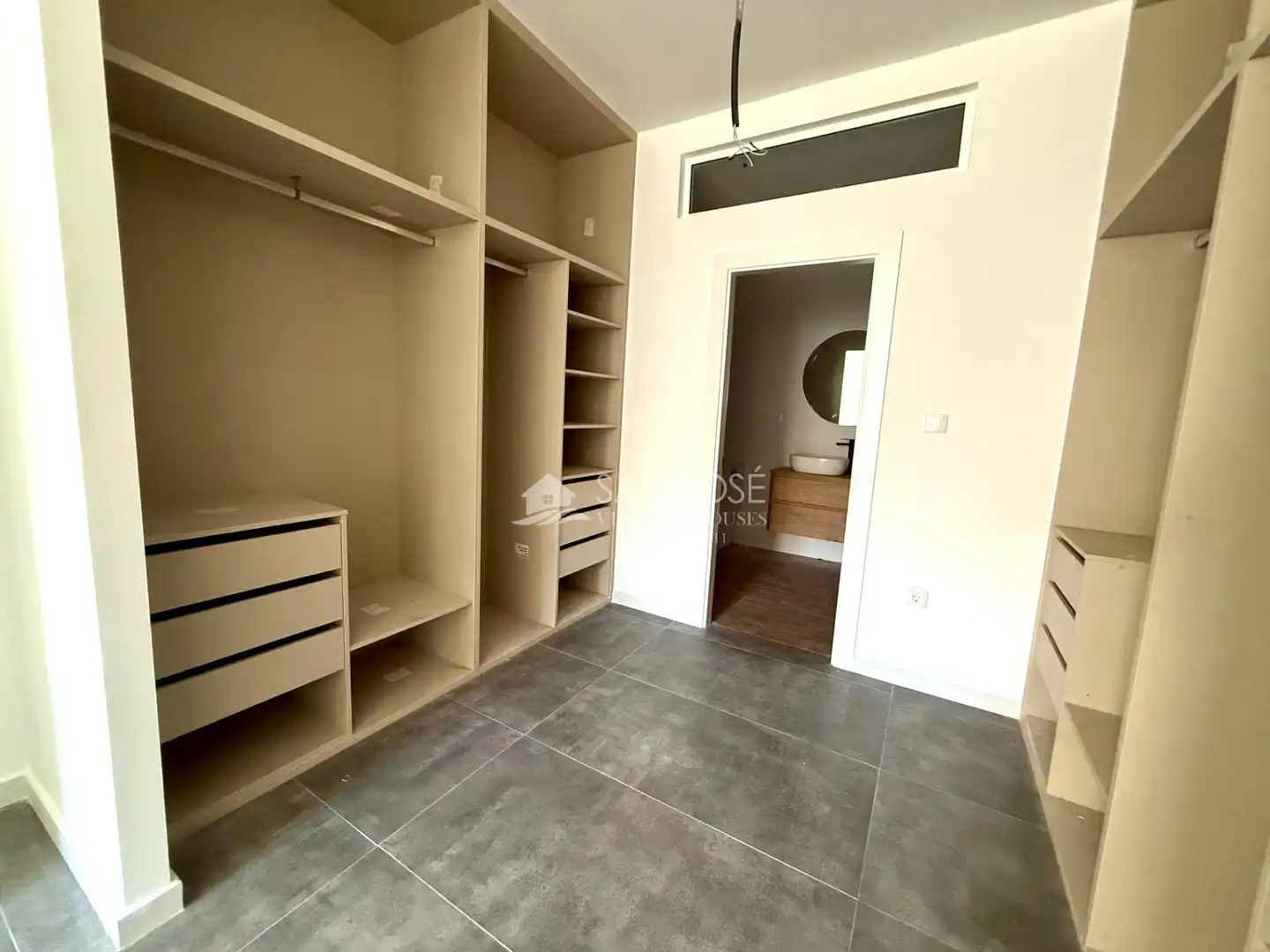 Schlafzimmer von Erdgeschoss zum Verkauf in Monforte del Cid mit Klimaanlage und Abstellraum