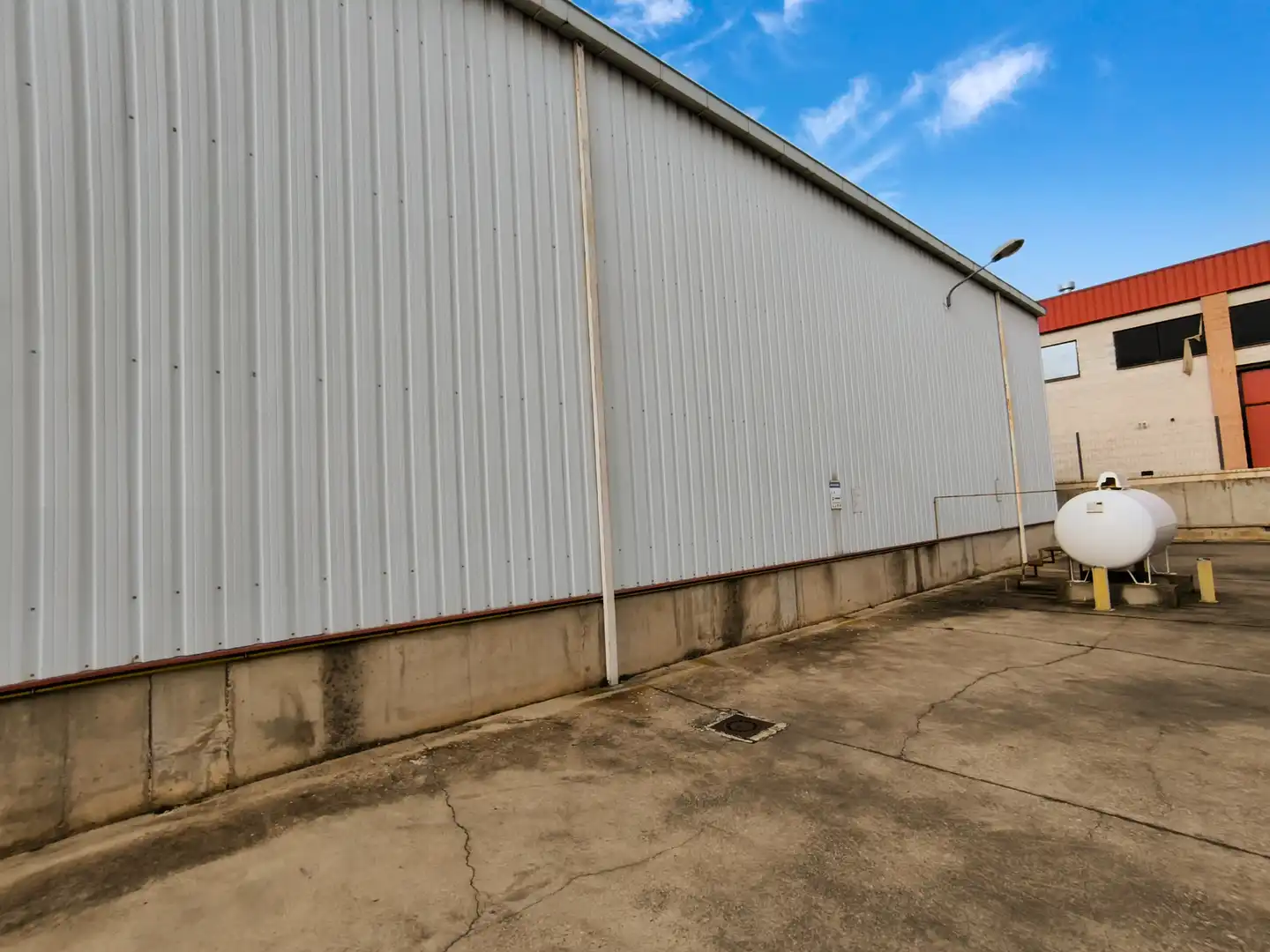 Exterior view of Industrial buildings for sale in Palencia  with Heating and Alarm
