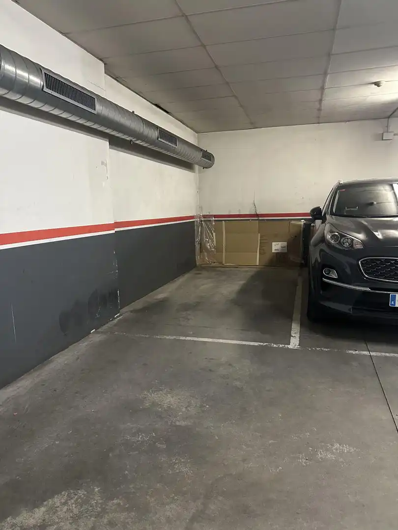 Aparcament de lloguer a Abad Escarré