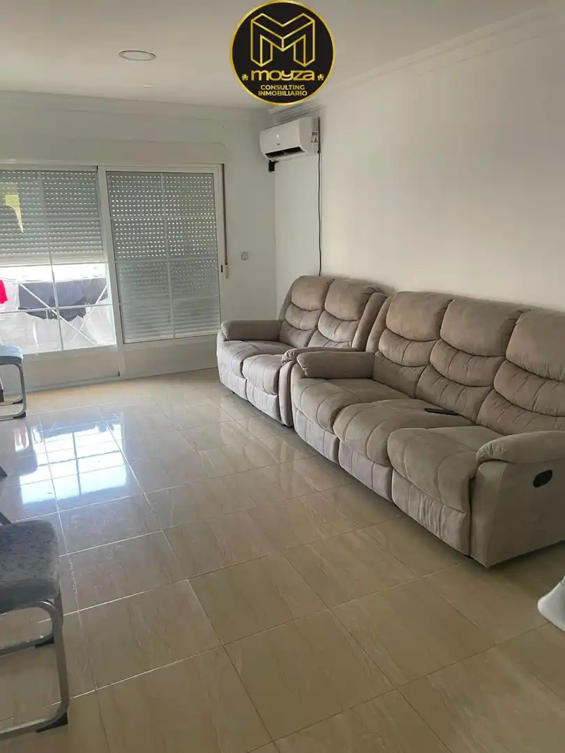 Sala de estar de Piso en venta en Linares con Aire acondicionado y Balcón