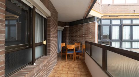 Foto 3 de Piso de alquiler en Puerta Blanca, Málaga Capital