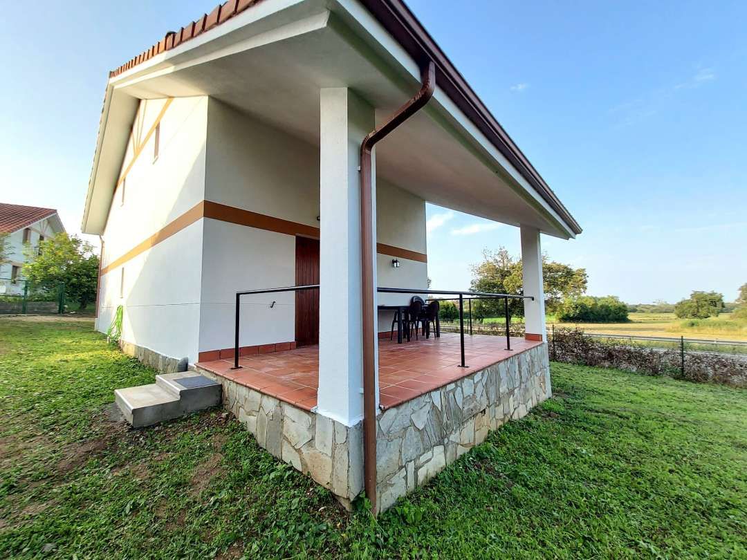 House or chalet to rent in Arnuero