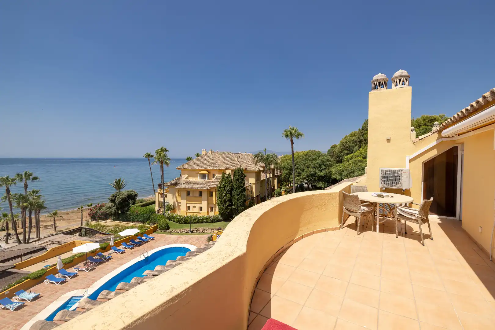 Terrasse von Dachboden zum Verkauf in Marbella mit Klimaanlage, Heizung und Terrasse