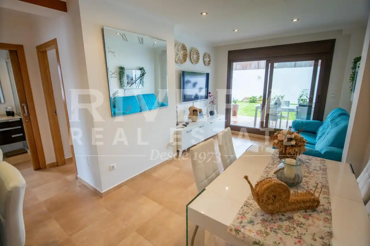 Esszimmer von Wohnung zum Verkauf in Sanxenxo mit Heizung, Terrasse und Abstellraum