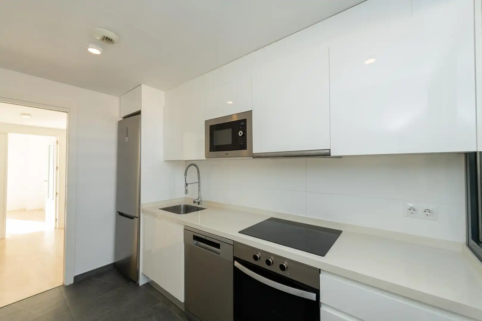 Wohnung mit Pool zur Miete in Calle Calle Tridente, imagen 10