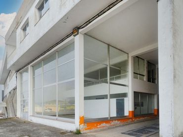 Nave industrial en venta en Calle Outeiro de Rei 33