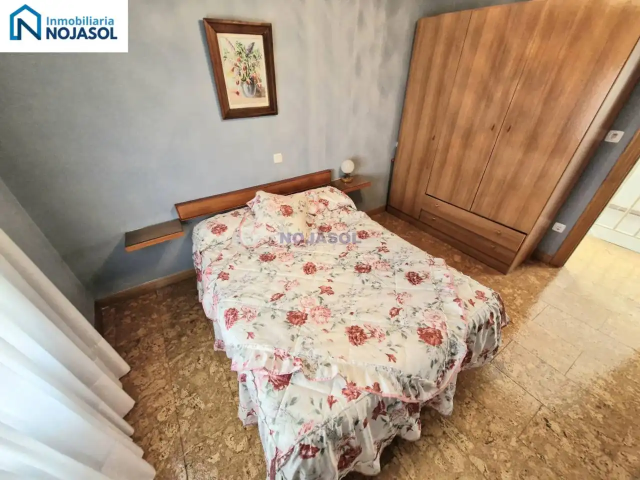 Habitación de Casa adosada en venta en Noja con Calefacción, Jardín privado y Amueblado