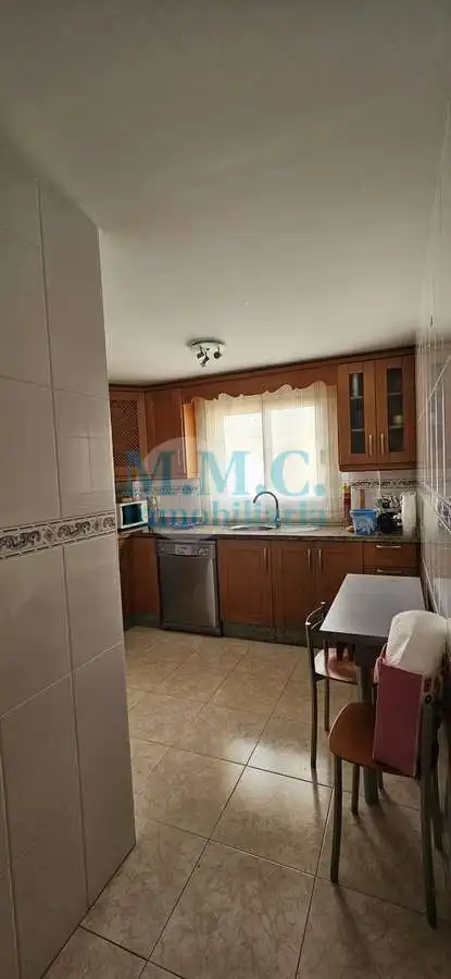 Cuina de Pis en venda en Roquetas de Mar amb Aire condicionat, Terrassa i Moblat