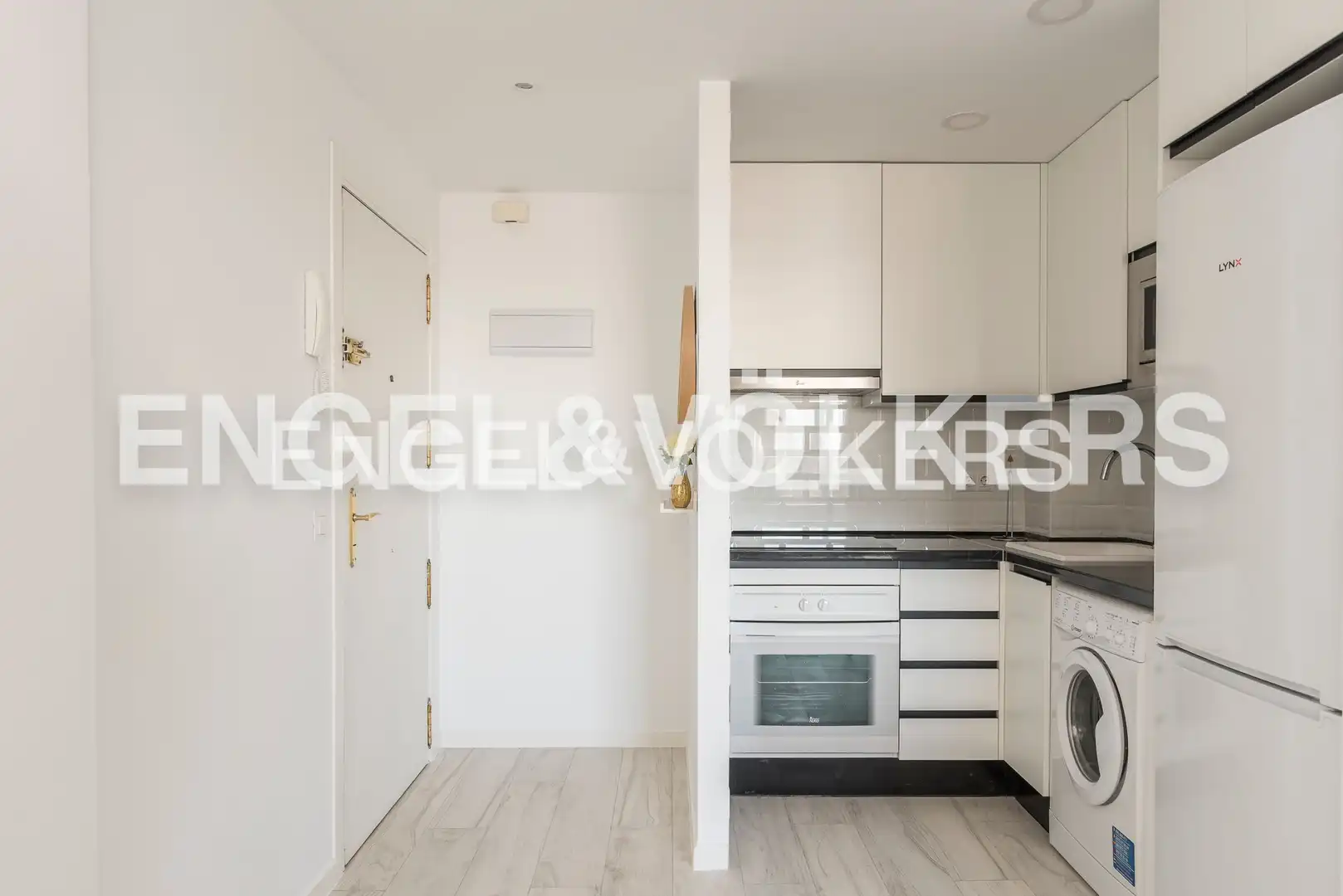 Cocina de Piso de alquiler en Madrid con Aire acondicionado, Calefacción y Terraza
