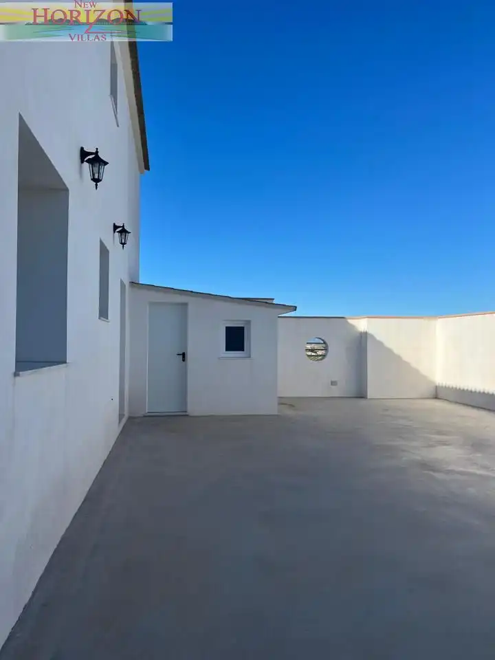 Vista exterior de Casa o xalet de lloguer en Albox amb Piscina comunitària