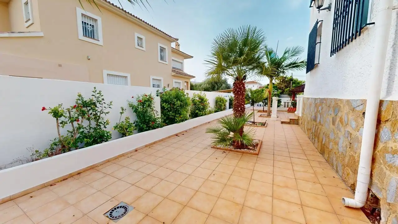 Terrassa de Casa o xalet en venda en L'Alfàs del Pi amb Jardí privat, Terrassa i Traster
