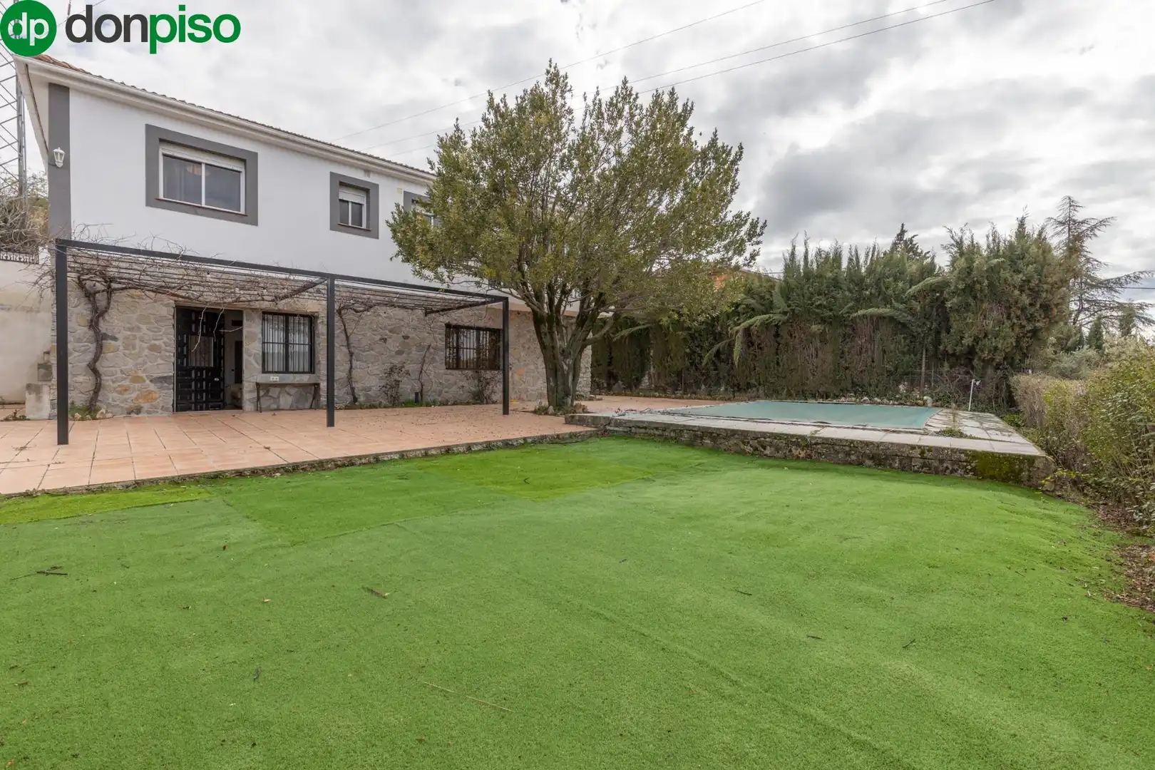 House with pool for sale in Avenida del Puente Nuevo, imagen 2