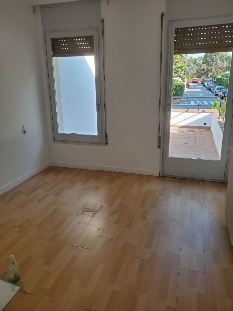 Habitación de Casa adosada de alquiler en Seva con Calefacción, Jardín privado y Parquet