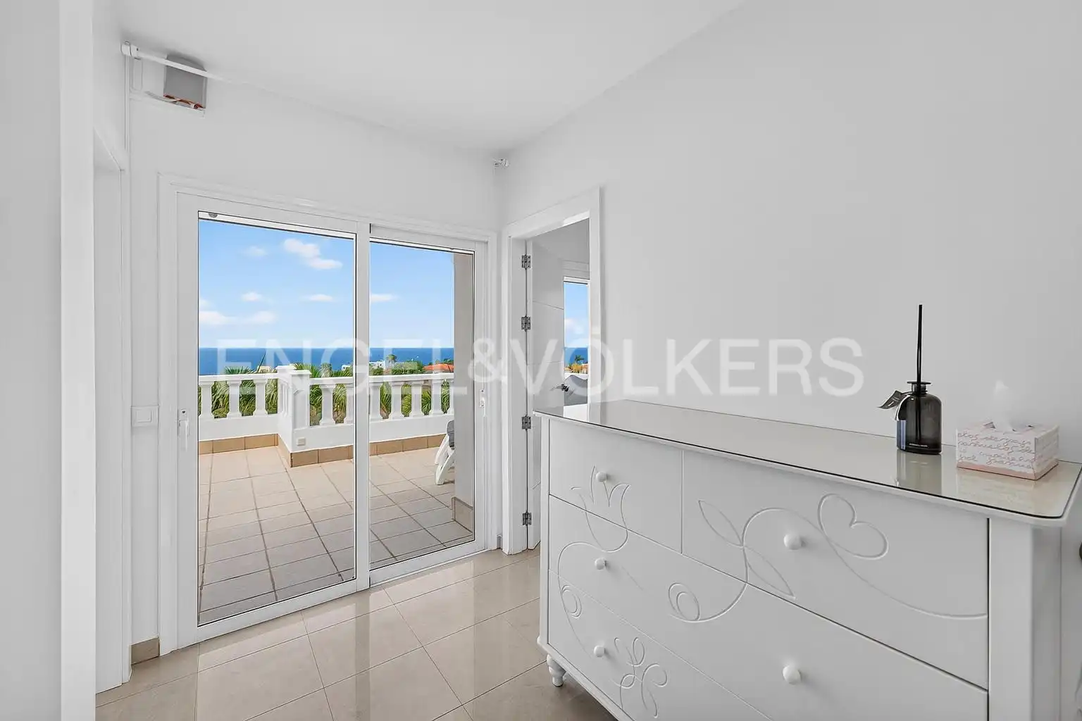 Balcony of Houses for sale in Adeje  with Air Conditioner, Terrace and Swimming Pool