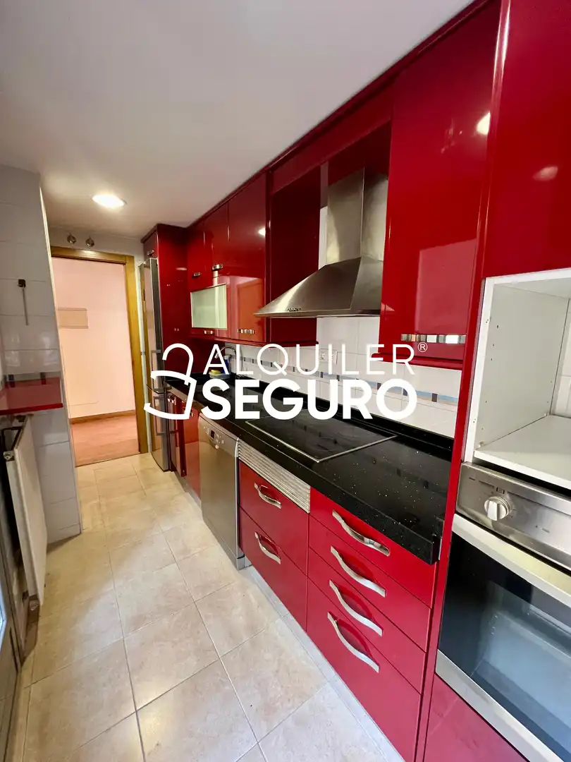 Kitchen of Flat for rent in Alcobendas  with Air Conditioner, Heating and Storage room