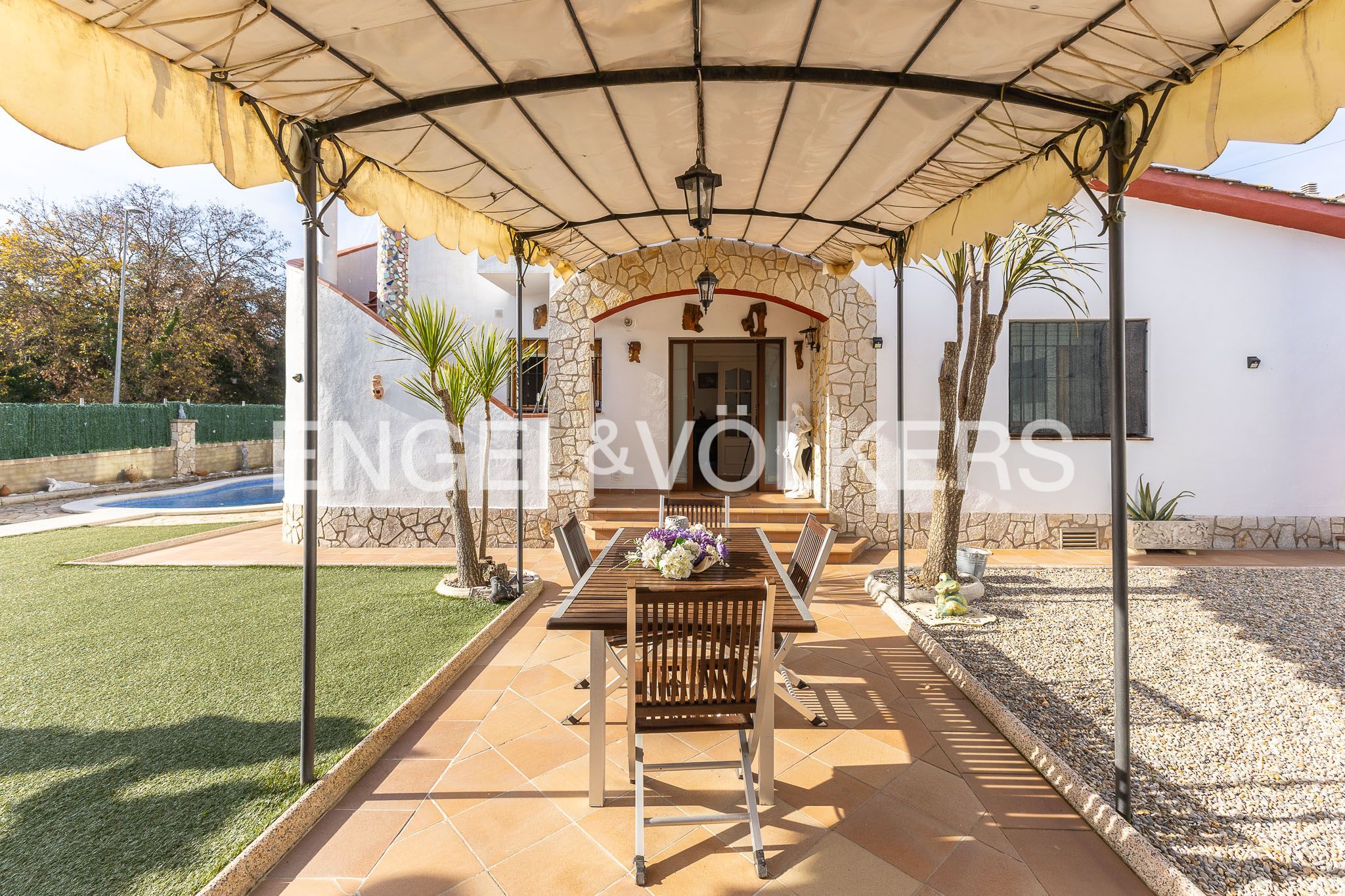 Terrassa de Casa o xalet en venda en Tordera amb Aire condicionat, Calefacció i Jardí privat